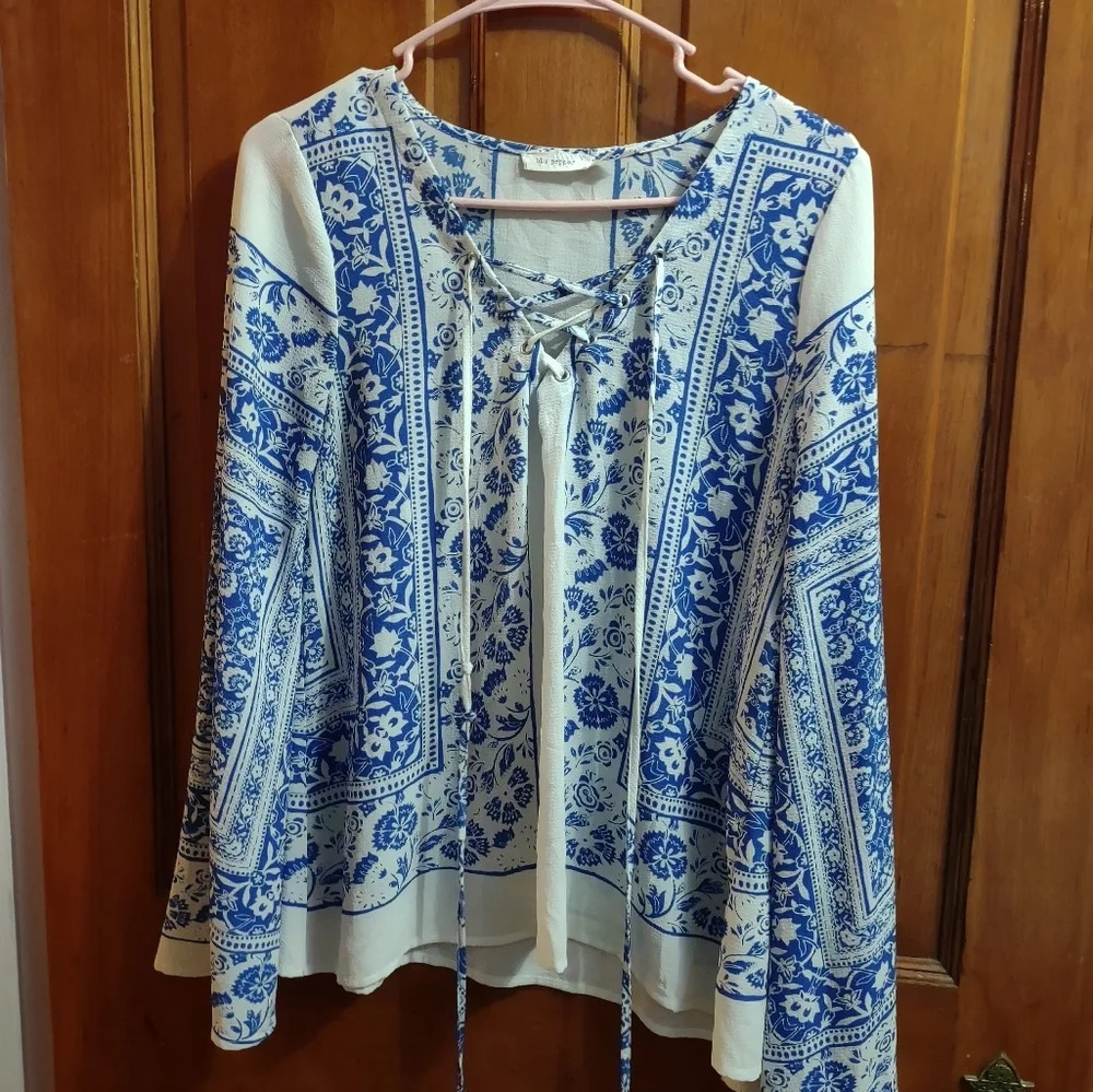 printed long sleeve blouse